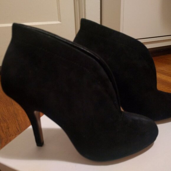Aldo Asilicia Ankle Booties - Picture 2 of 6